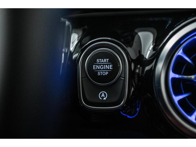 mercedes-benz GLA250 2022 - 18