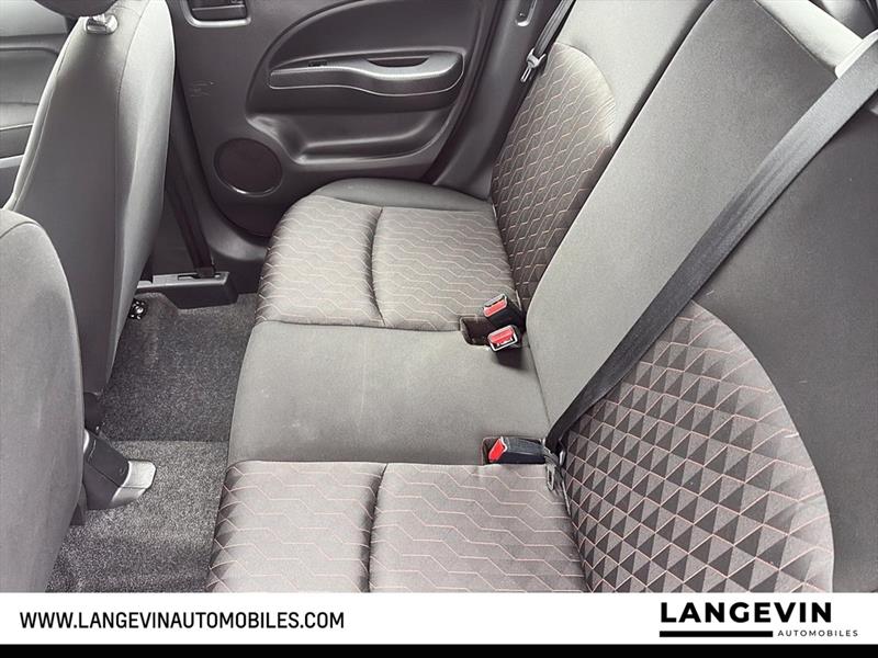 mitsubishi Mirage 2022 - 8