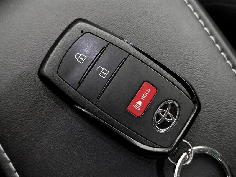 toyota Corolla Hatchback 2023 - 18