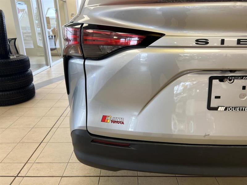 toyota Sienna 2022 - 9