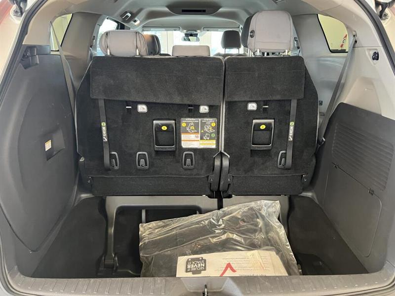 toyota Sienna 2022 - 23