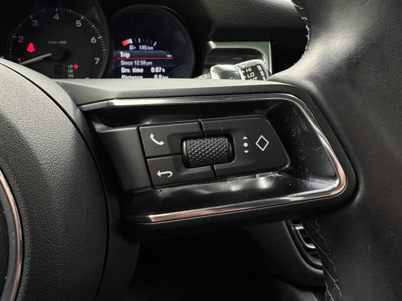 porsche Macan 2022 - 23