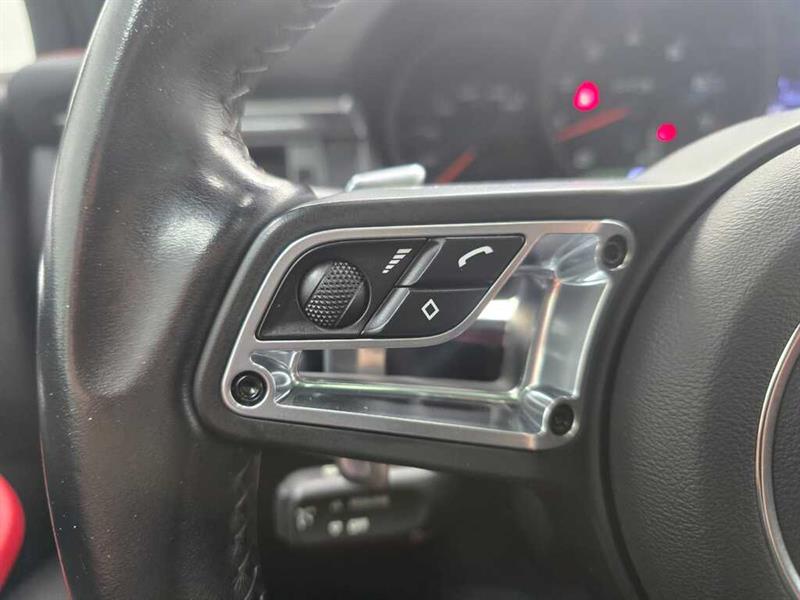 porsche Macan 2021 - 19