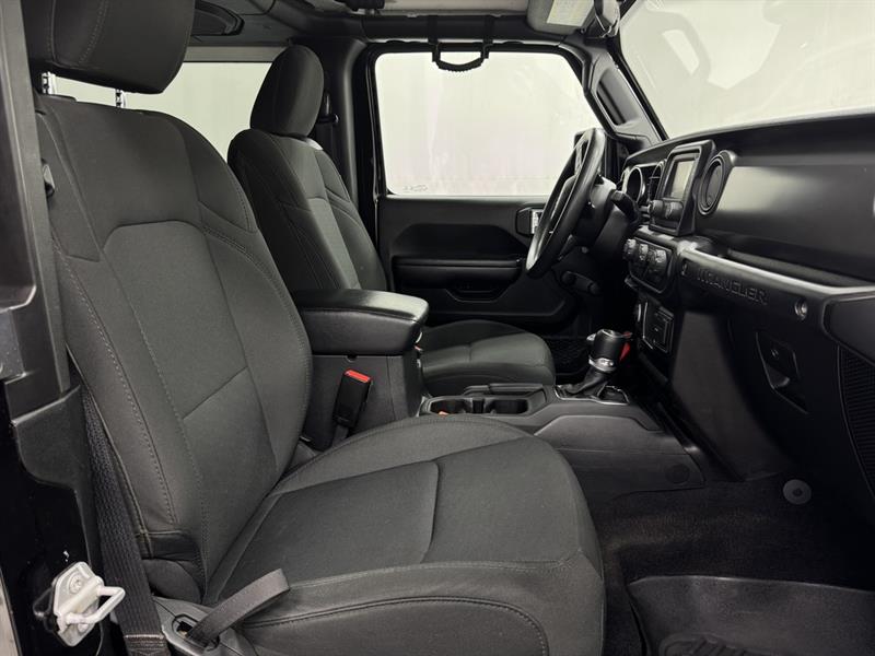 jeep Wrangler 2021 - 31