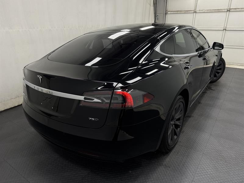 tesla Model S 2017 - 9