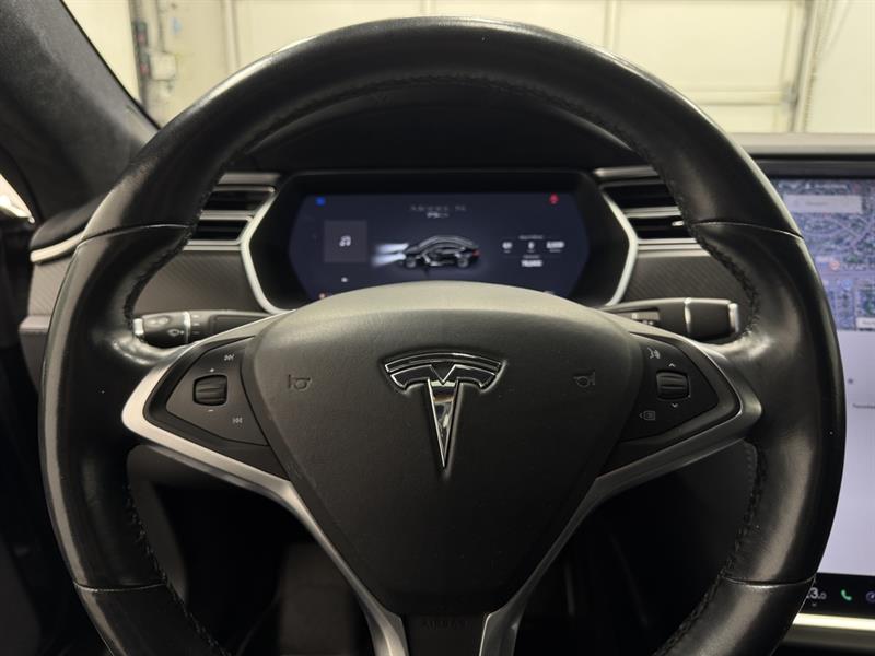 tesla Model S 2017 - 18