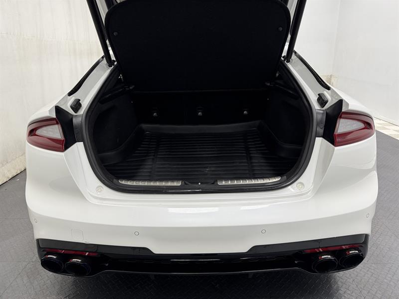 kia Stinger 2019 - 7