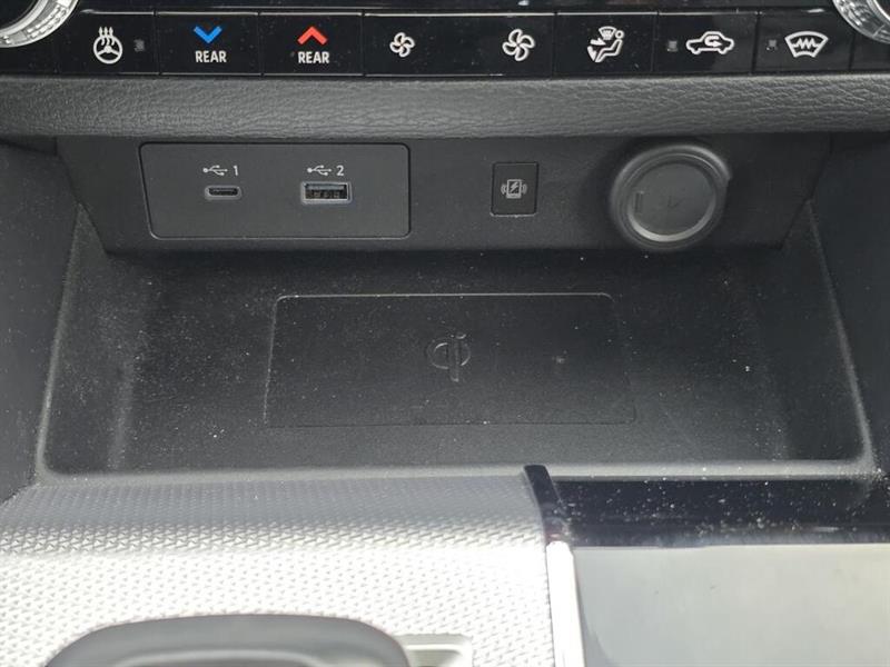 mitsubishi Outlander 2023 - 30