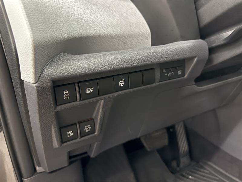 toyota Sienna 2021 - 11