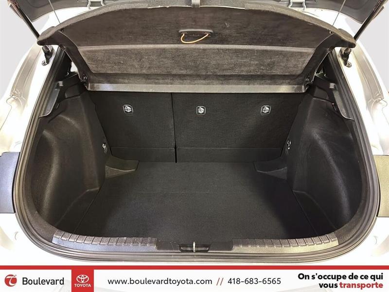 toyota Corolla 2022 - 18