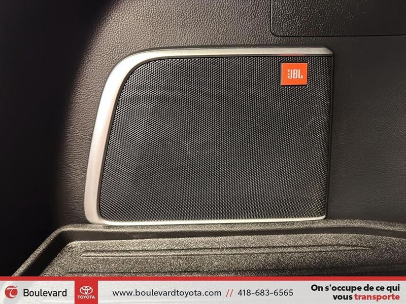 toyota Venza 2024 - 12