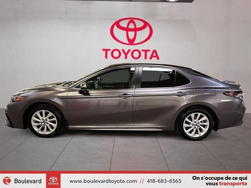 toyota Camry 2023 - 6