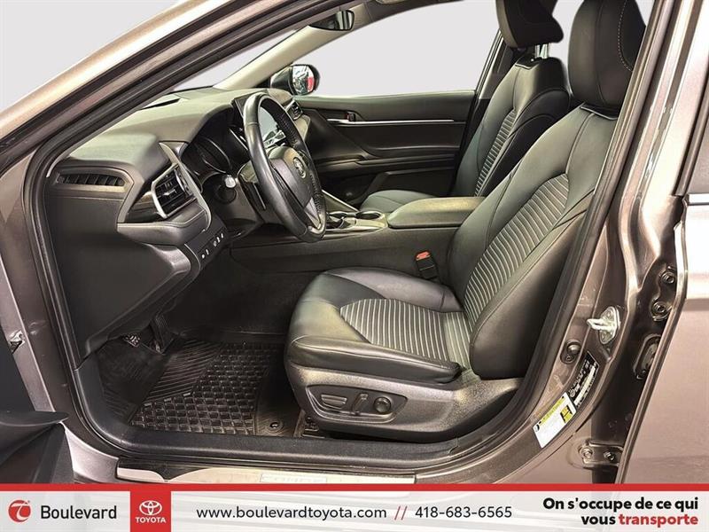 toyota Camry 2023 - 9