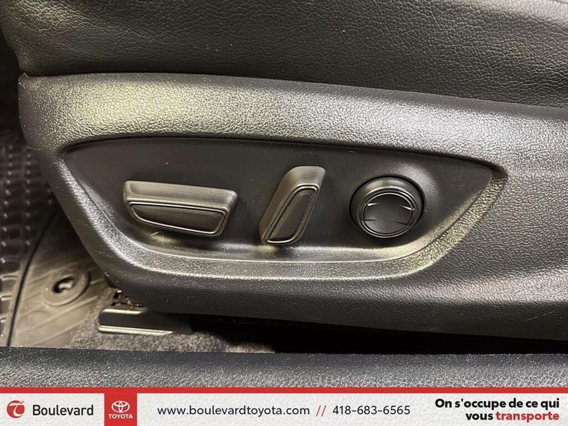 toyota Camry 2023 - 10