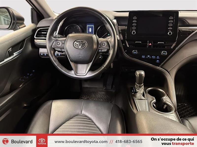 toyota Camry 2023 - 18