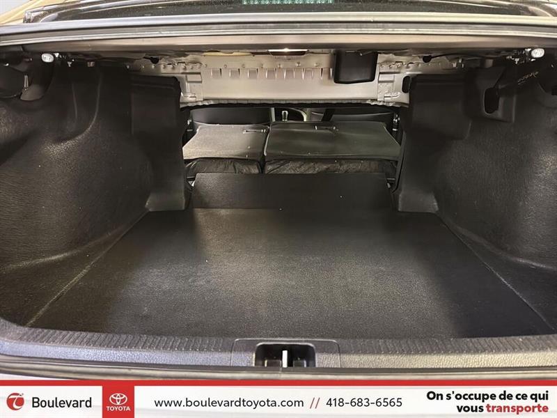 toyota Camry 2023 - 21