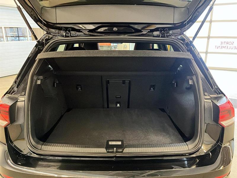 volkswagen Golf GTI 2024 - 12