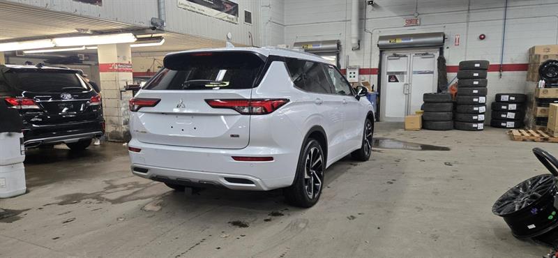 mitsubishi Outlander 2023 - 4