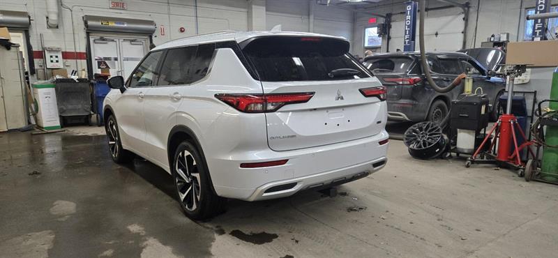 mitsubishi Outlander 2023 - 6