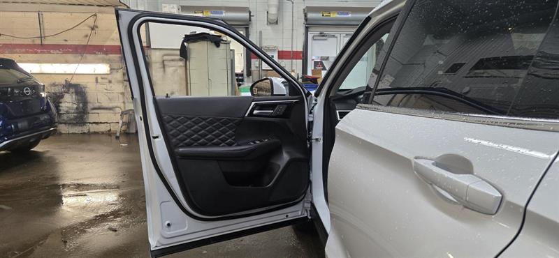 mitsubishi Outlander 2023 - 9