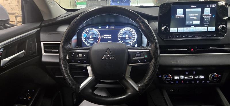 mitsubishi Outlander 2023 - 15