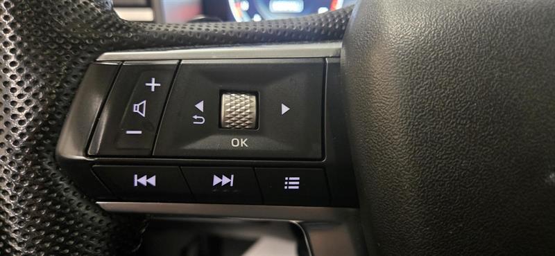 mitsubishi Outlander 2023 - 16