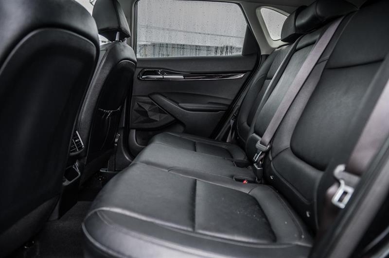 kia Seltos 2022 - 25