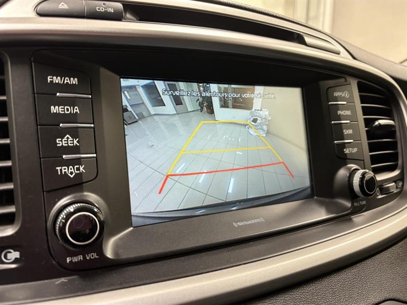 kia Sorento 2018 - 17