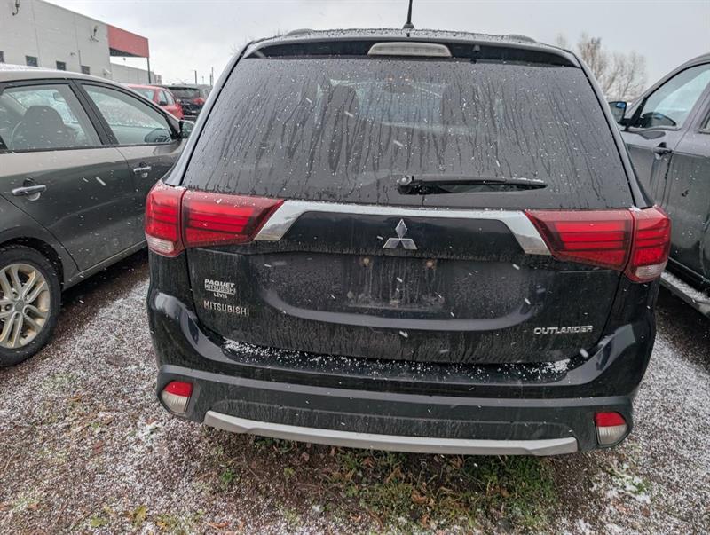 mitsubishi Outlander 2016 - 11