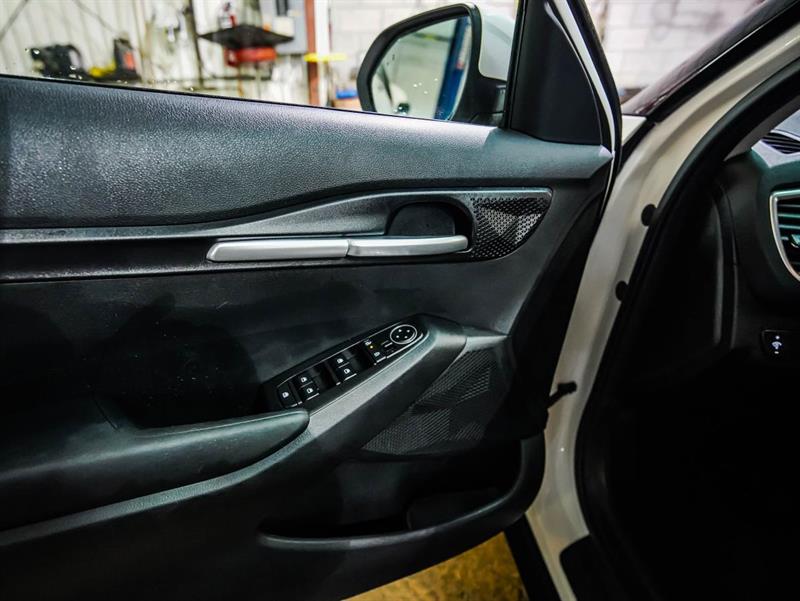 kia Seltos 2024 - 12