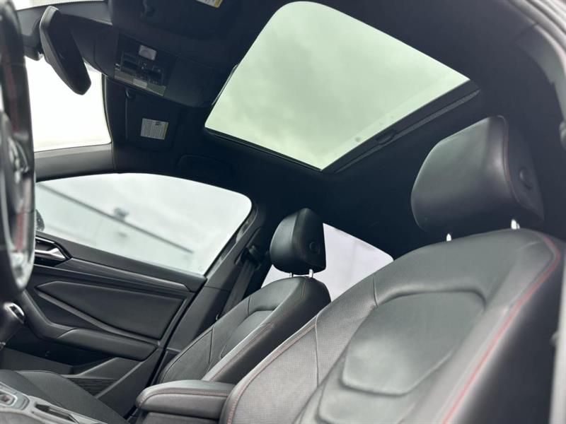 volkswagen Jetta 2020 - 13