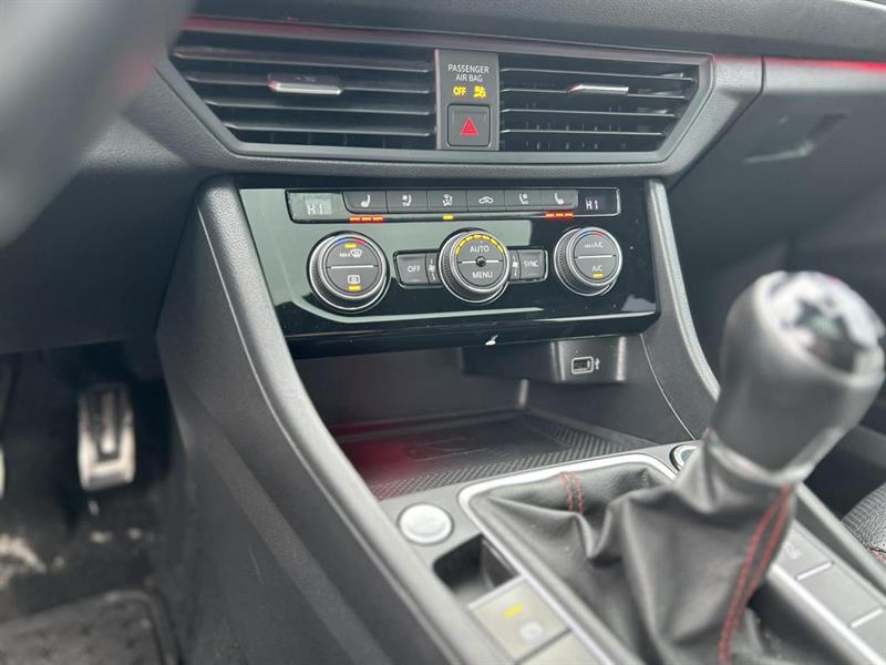 volkswagen Jetta 2020 - 18