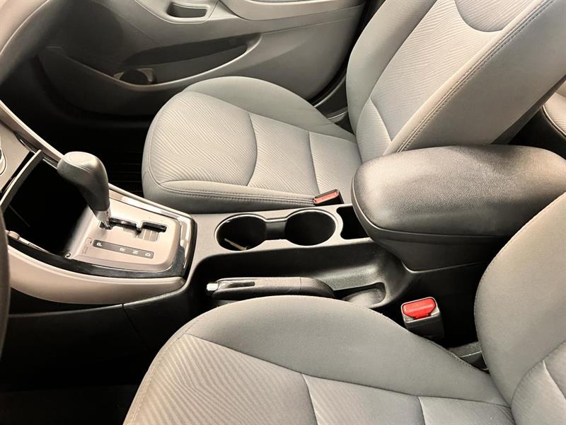 hyundai Elantra 2013 - 17