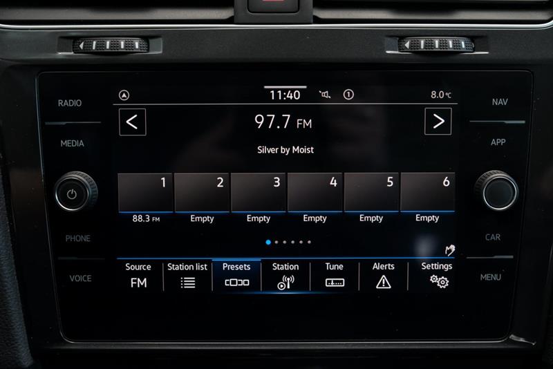 volkswagen Golf 2021 - 15