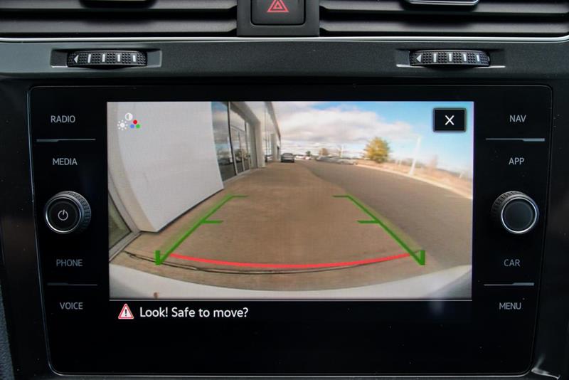 volkswagen Golf 2021 - 17