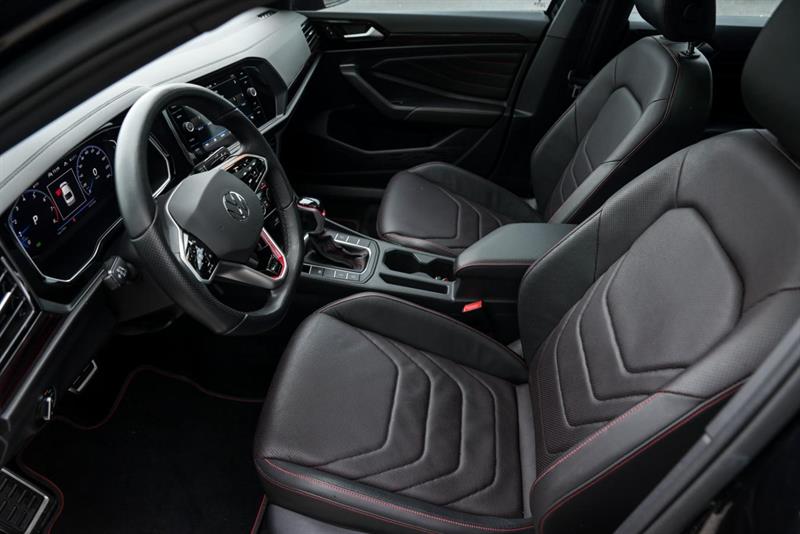 volkswagen Jetta GLI 2023 - 9