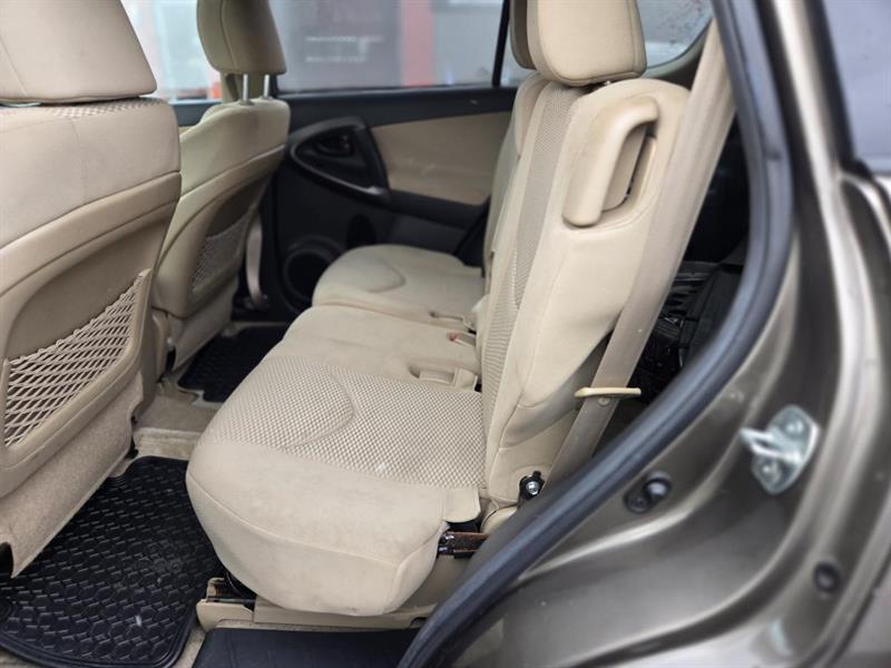 toyota RAV4 2012 - 12