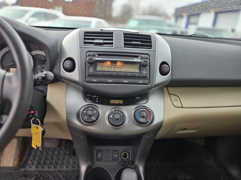 toyota RAV4 2012 - 15