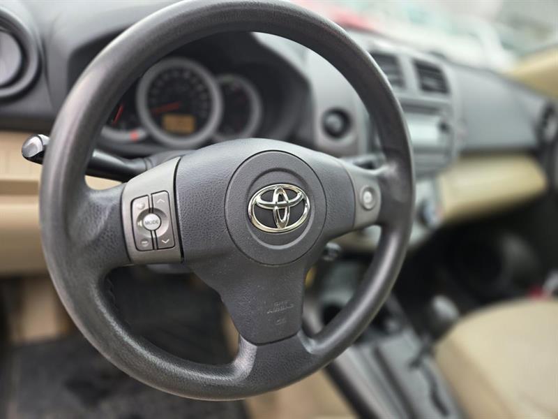 toyota RAV4 2012 - 17