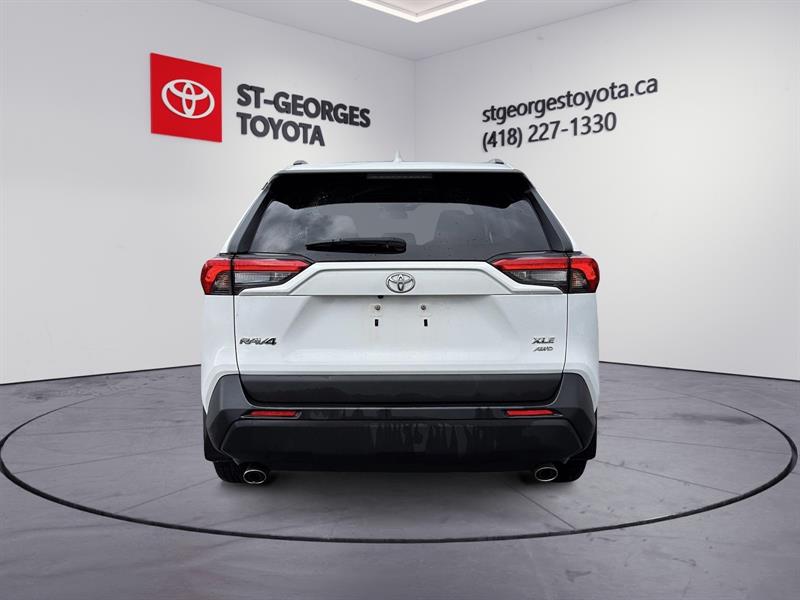 toyota RAV4 2022 - 6