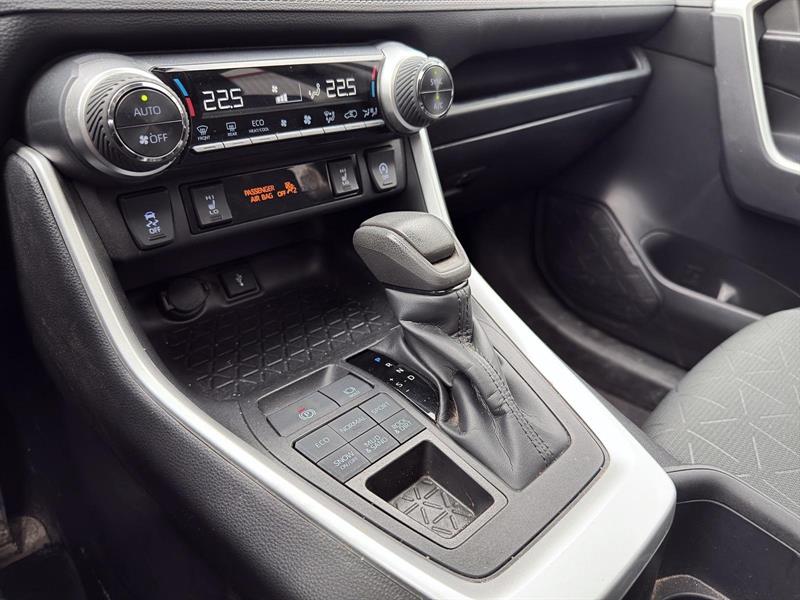 toyota RAV4 2022 - 17