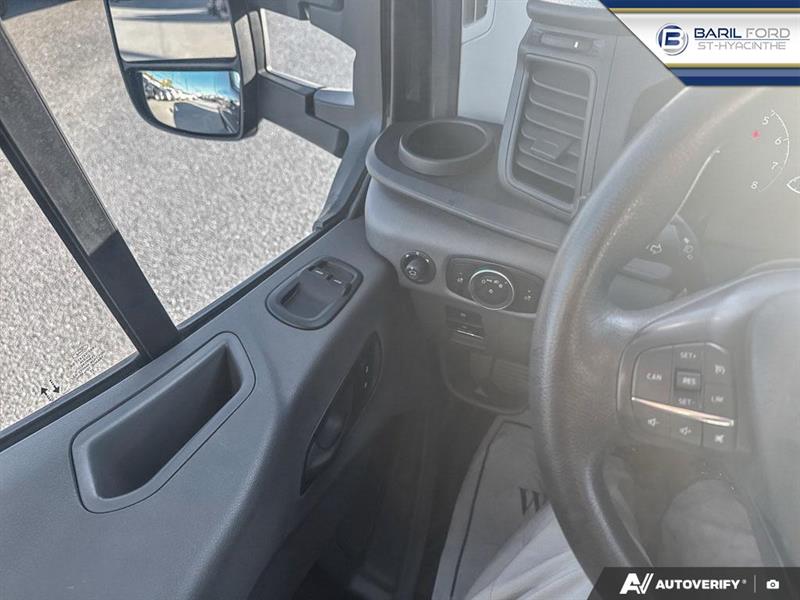 ford Transit Cargo Van 2022 - 14