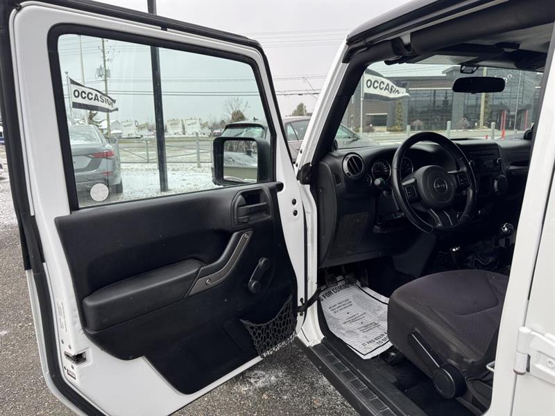 jeep Wrangler 2013 - 12