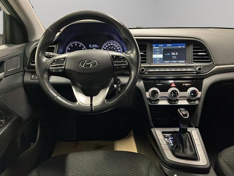 hyundai Elantra 2020 - 13