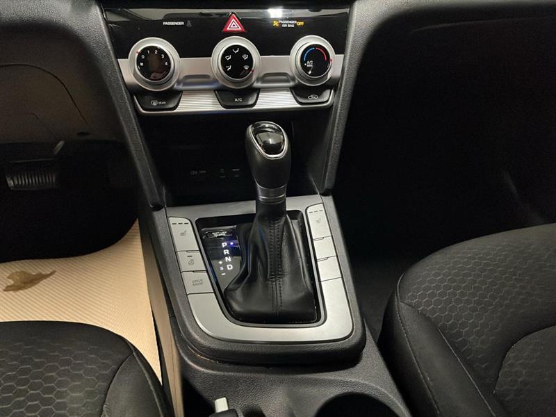 hyundai Elantra 2020 - 15