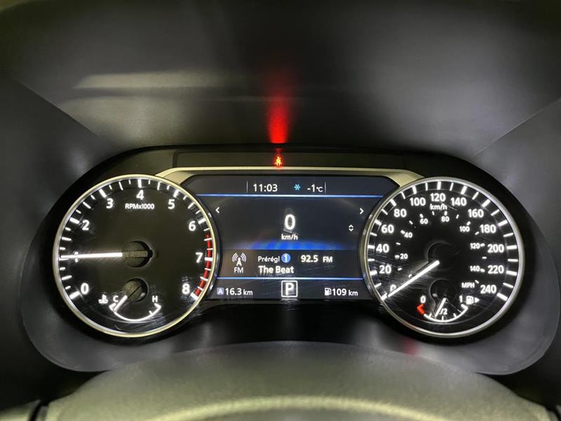 nissan Sentra 2021 - 12