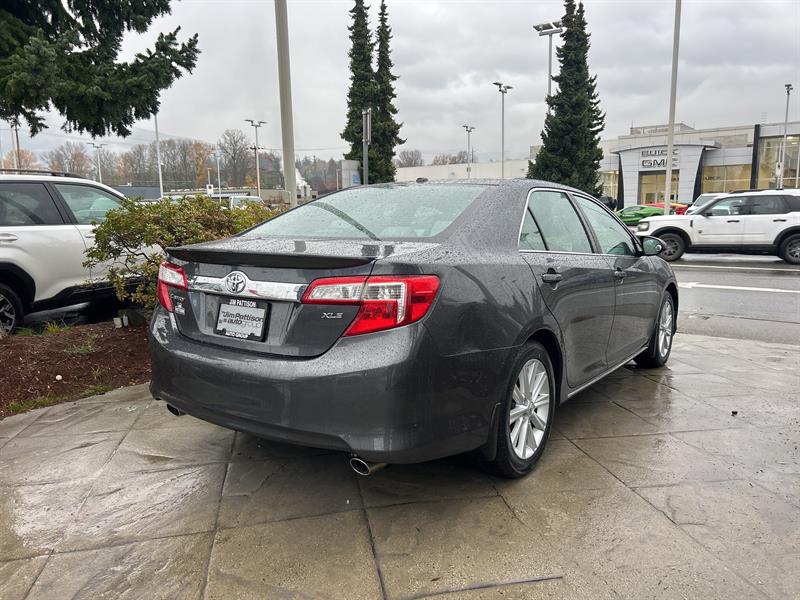 toyota Camry 2012 - 7