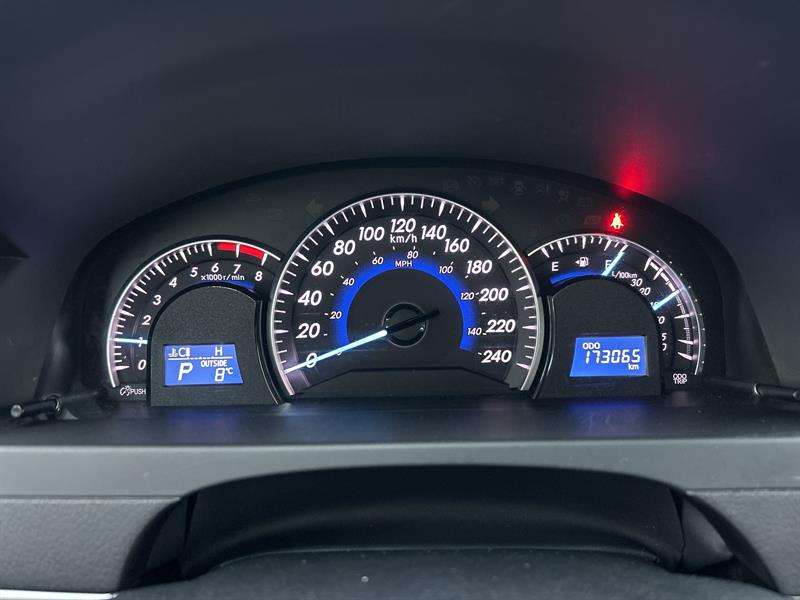 toyota Camry 2012 - 10