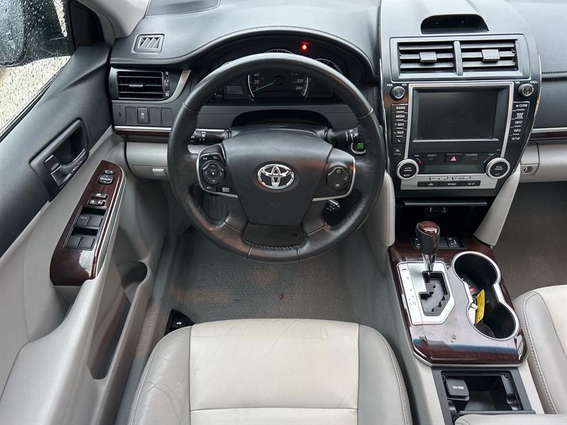 toyota Camry 2012 - 18