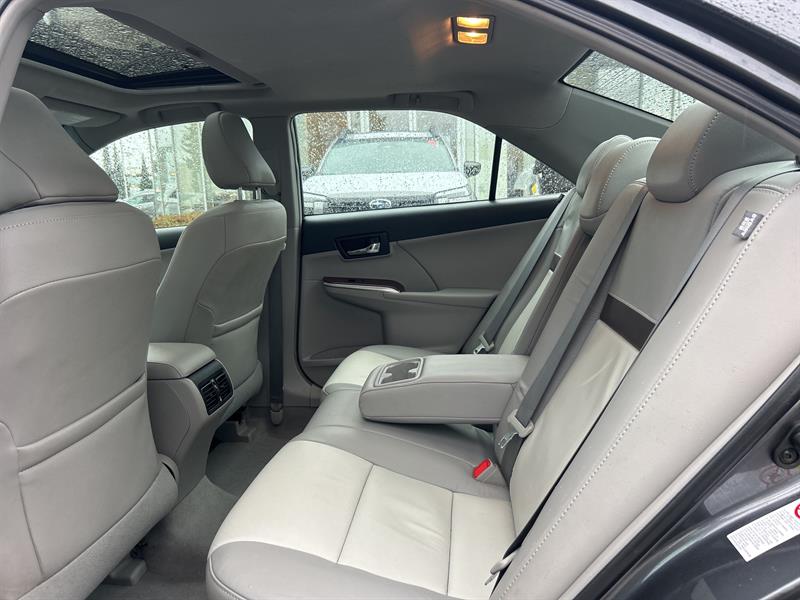 toyota Camry 2012 - 21